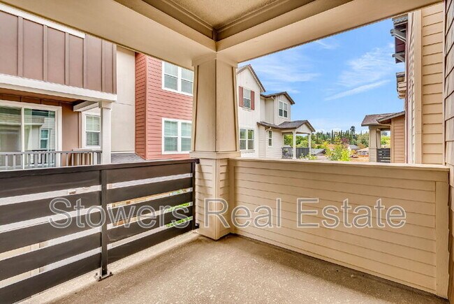 Building Photo - 1416 Julia Ln