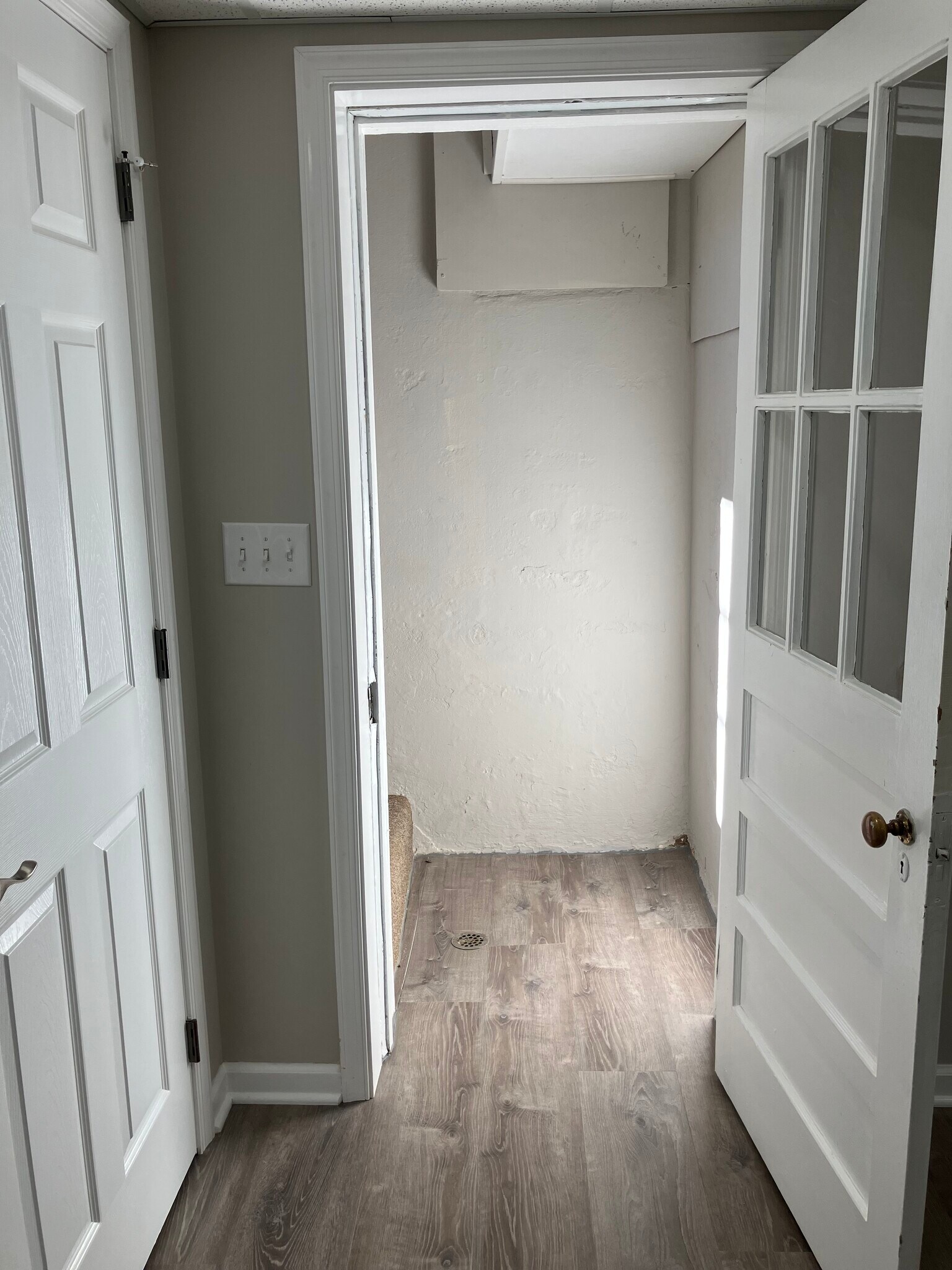 Entrance to Apartment - 1337 Cherokee Ave