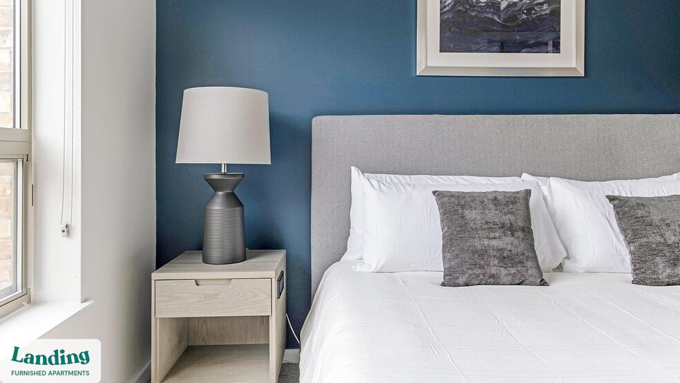 Building Photo - 825 Usener St