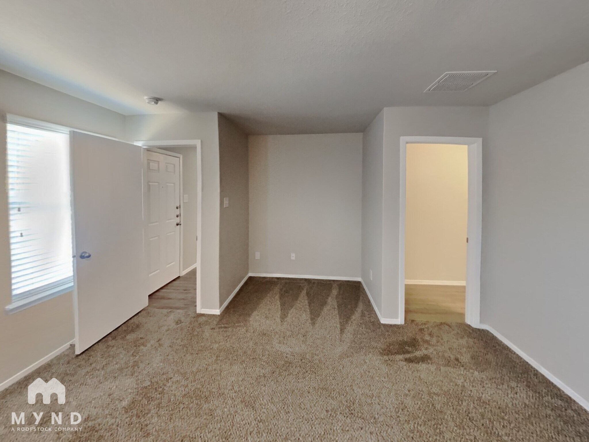 Building Photo - 9527 Apple Ridge Ln