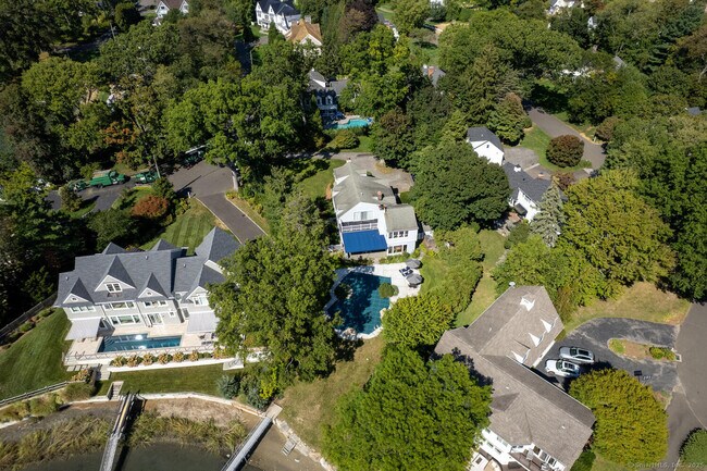 Building Photo - 20 Seagate Rd