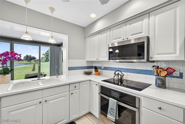 Building Photo - 3111 Boca Ciega Dr