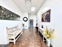 Building Photo - 4077 Lancaster Ave