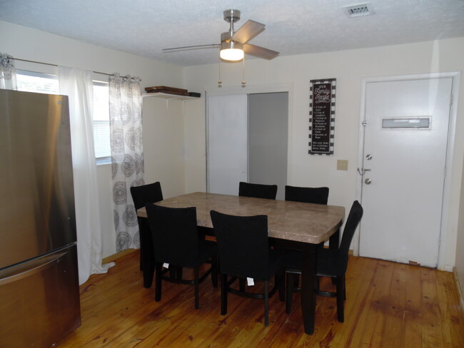 Dining Area - 81 Pine Tree Ln