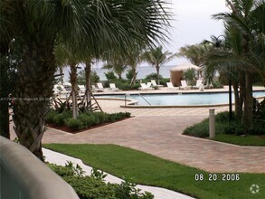 Building Photo - 3801 S Ocean Dr