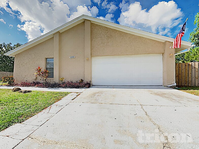 Building Photo - 10503 Willowbrae Dr