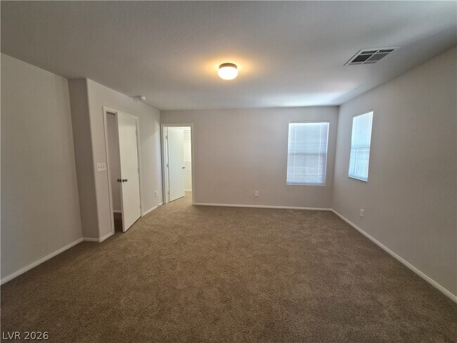 Building Photo - 9329 W Tonkawa Ave