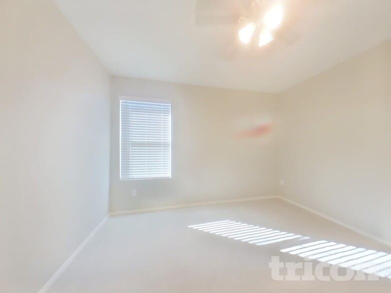 Building Photo - 11847 Mancos Trl