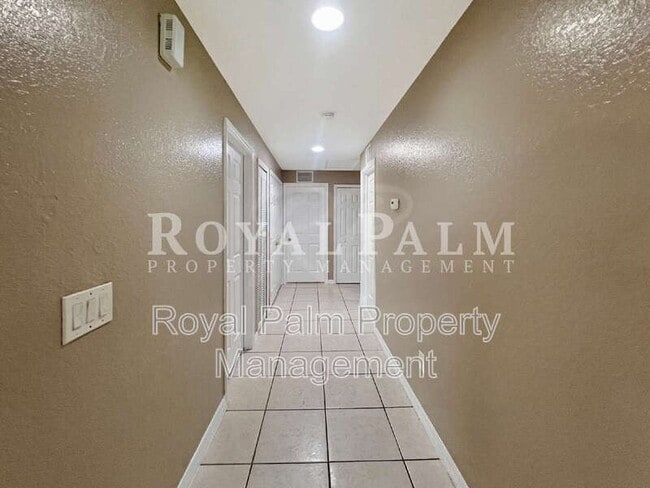 Building Photo - 5231 27th St SW