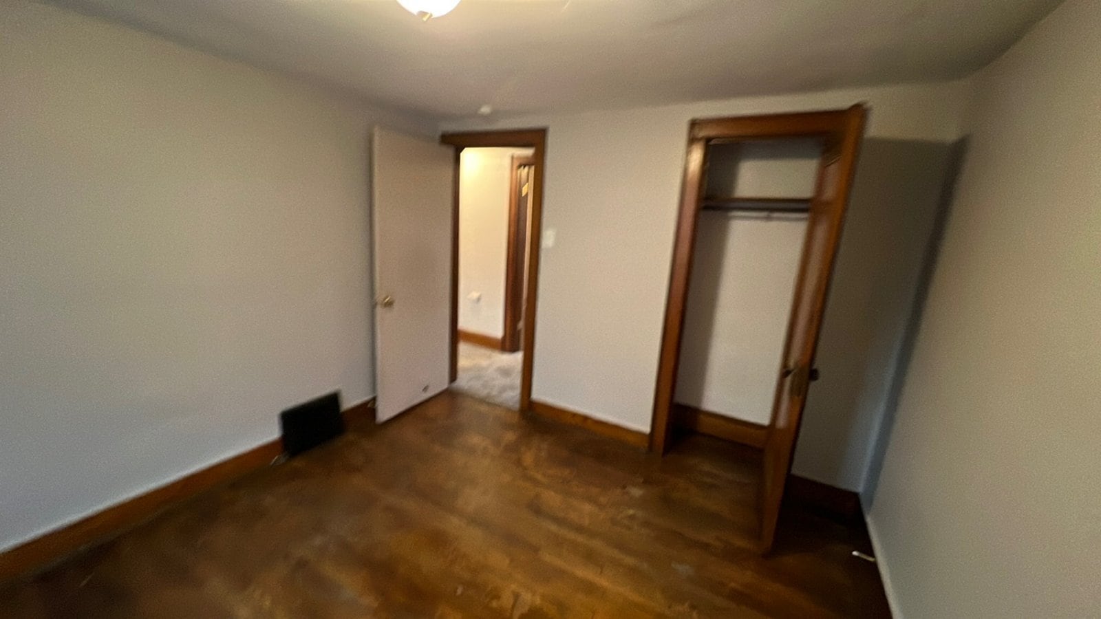 Building Photo - 592 Sanford Ave