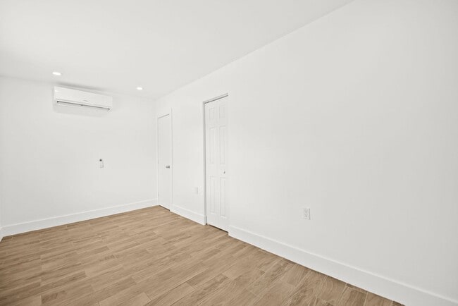 Building Photo - 10990 NW 18th Ave
