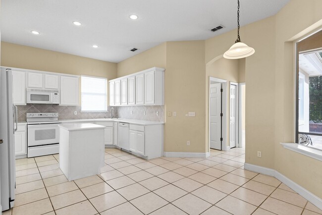 Building Photo - Avalon Park at Turtle Creek 3 bedroom home