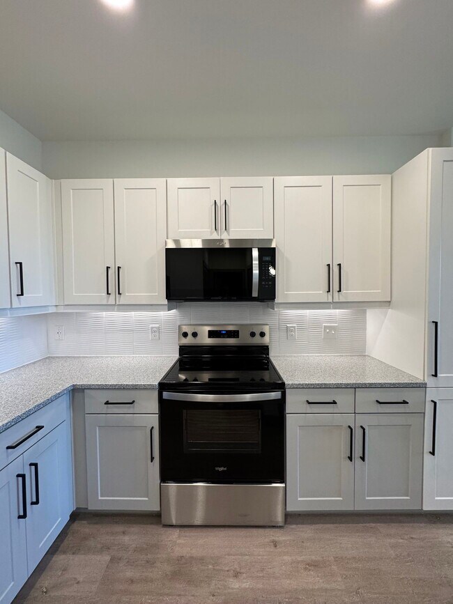 Building Photo - 5400 Haltom Rd