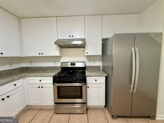 Building Photo - 2700 Woodbine Hill Way NW