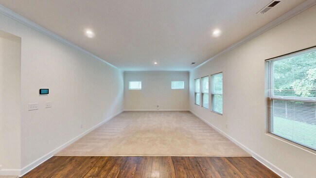 Building Photo - 4523 Collingham Dr