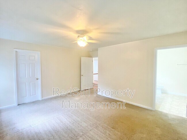 Building Photo - 13207 Harbor Dr