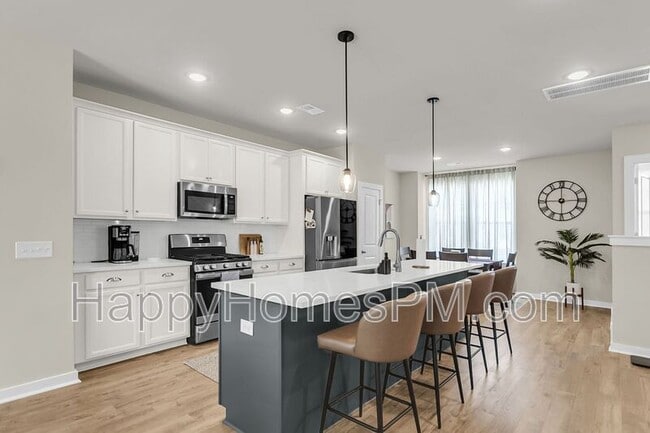 Building Photo - 1041 Old Cypress Run