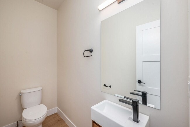 Building Photo - Brand New Townhome!  Be the First!!