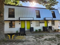 Building Photo - 2 bed/1 bath Townhouse