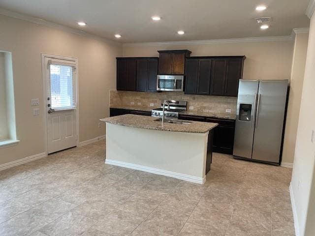 Building Photo - 10004 Epic Knoll Dr