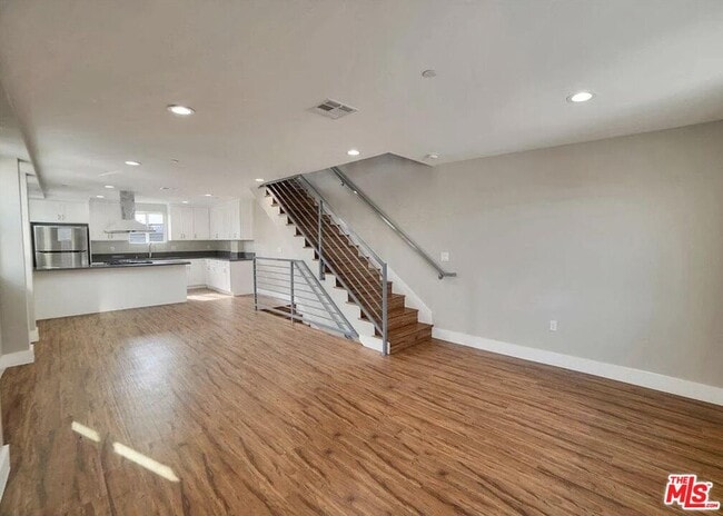 Building Photo - 2303 Hauser Blvd