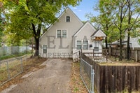 Building Photo - 1218 E Morris St