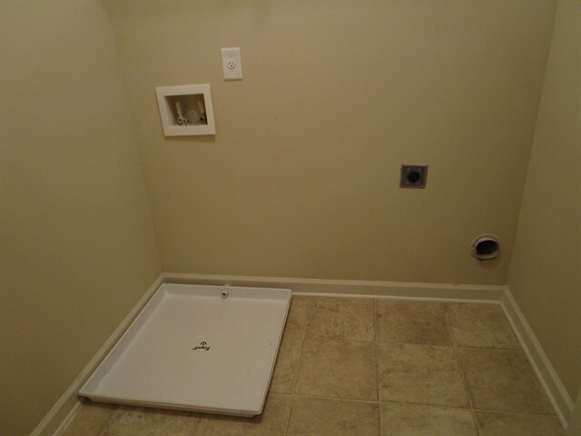 Building Photo - 220 Bandelier Cir