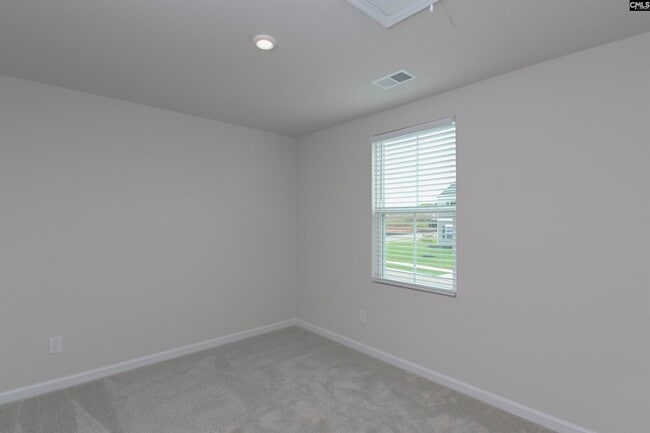 Building Photo - 3041 Blue Brook Ln