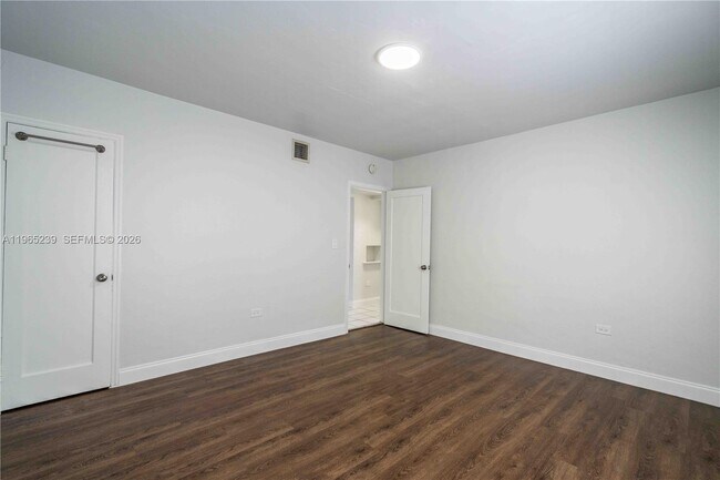 Building Photo - 439 NE 82nd St