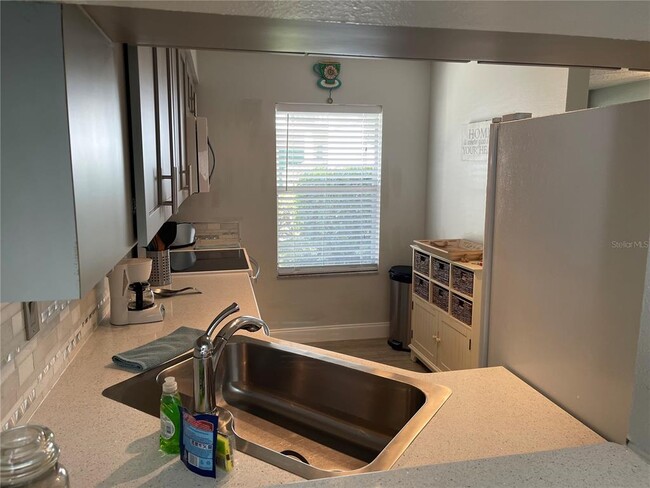 Building Photo - 7294 Cloister Dr