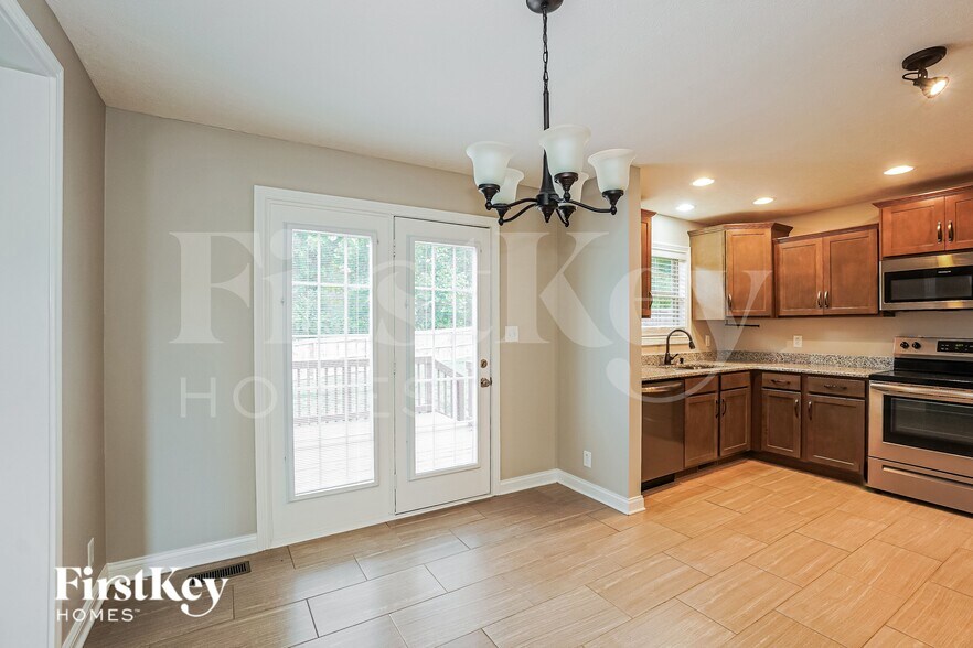 Building Photo - 116 Woodtrace Ct