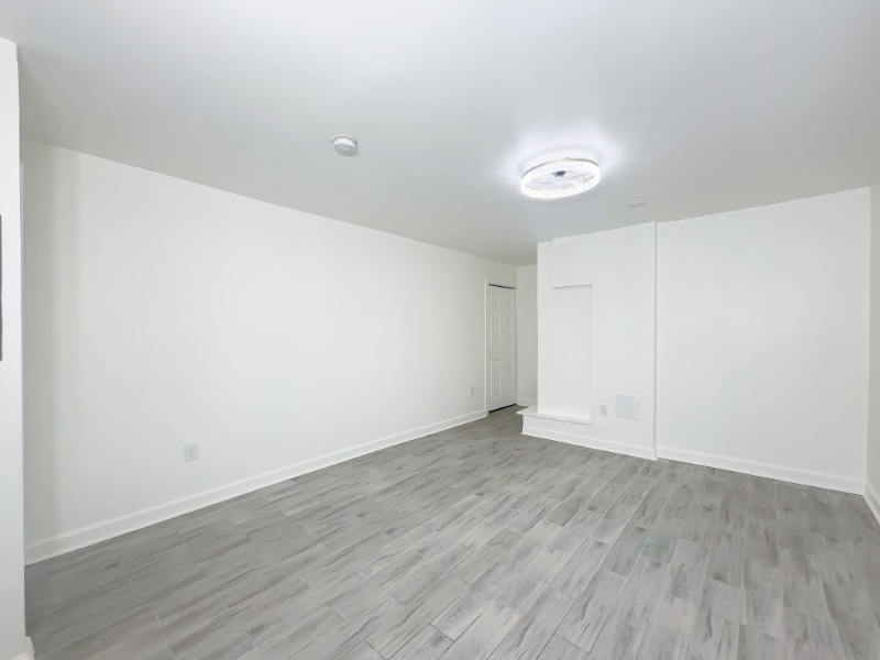 Building Photo - 8310 Flower Ave