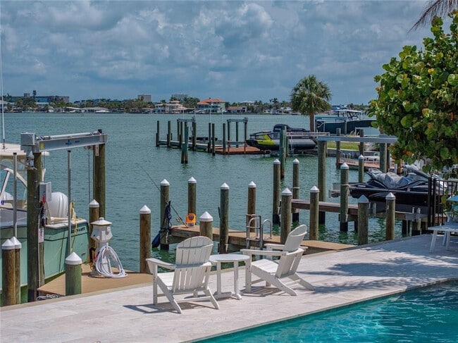 Building Photo - 829 59th Ave