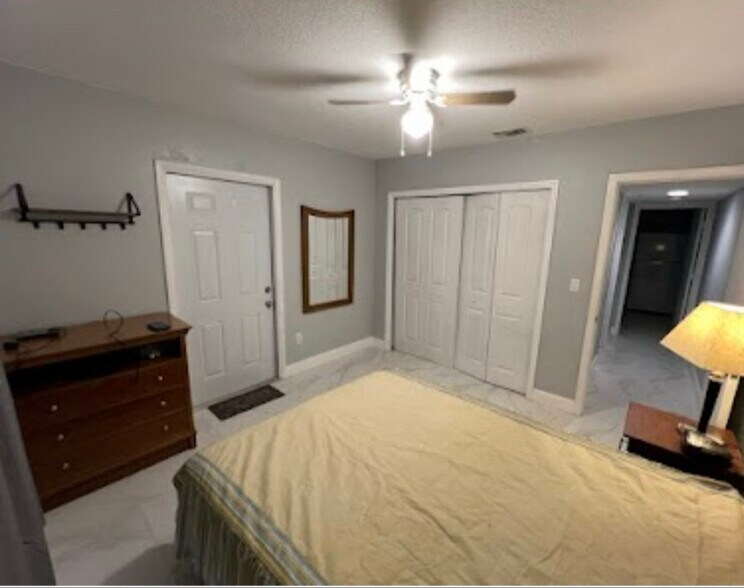 Building Photo - 27356 SW 121st Ct
