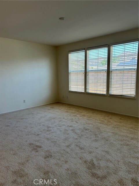 Building Photo - 35921 Camelot Cir