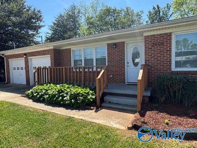 Building Photo - 3505 Mastin Lk Rd NW