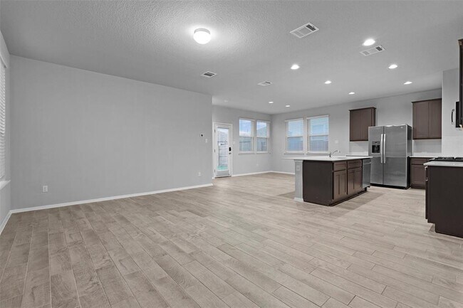 Building Photo - 1113 Burin Dr