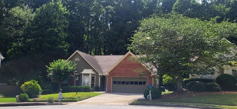 Building Photo - 2280 Chelmsford Ct