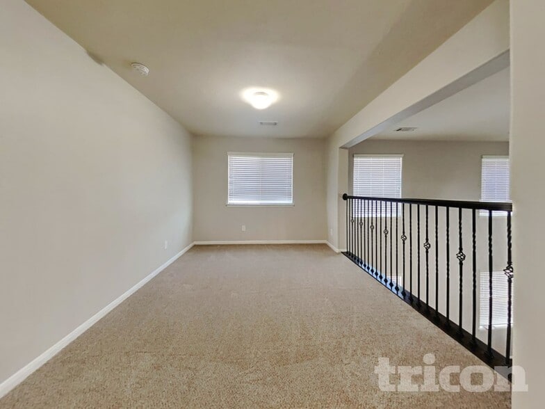 Building Photo - 6123 Bailey's Town Ct