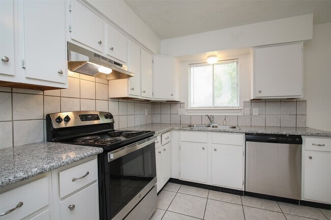 Building Photo - 4626 Quailgate Dr