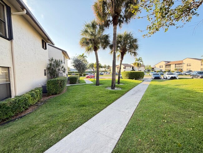 Building Photo - 8657 Boca Glades Blvd W