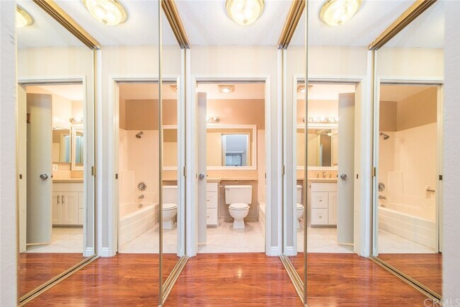 Building Photo - 160 Tangelo-