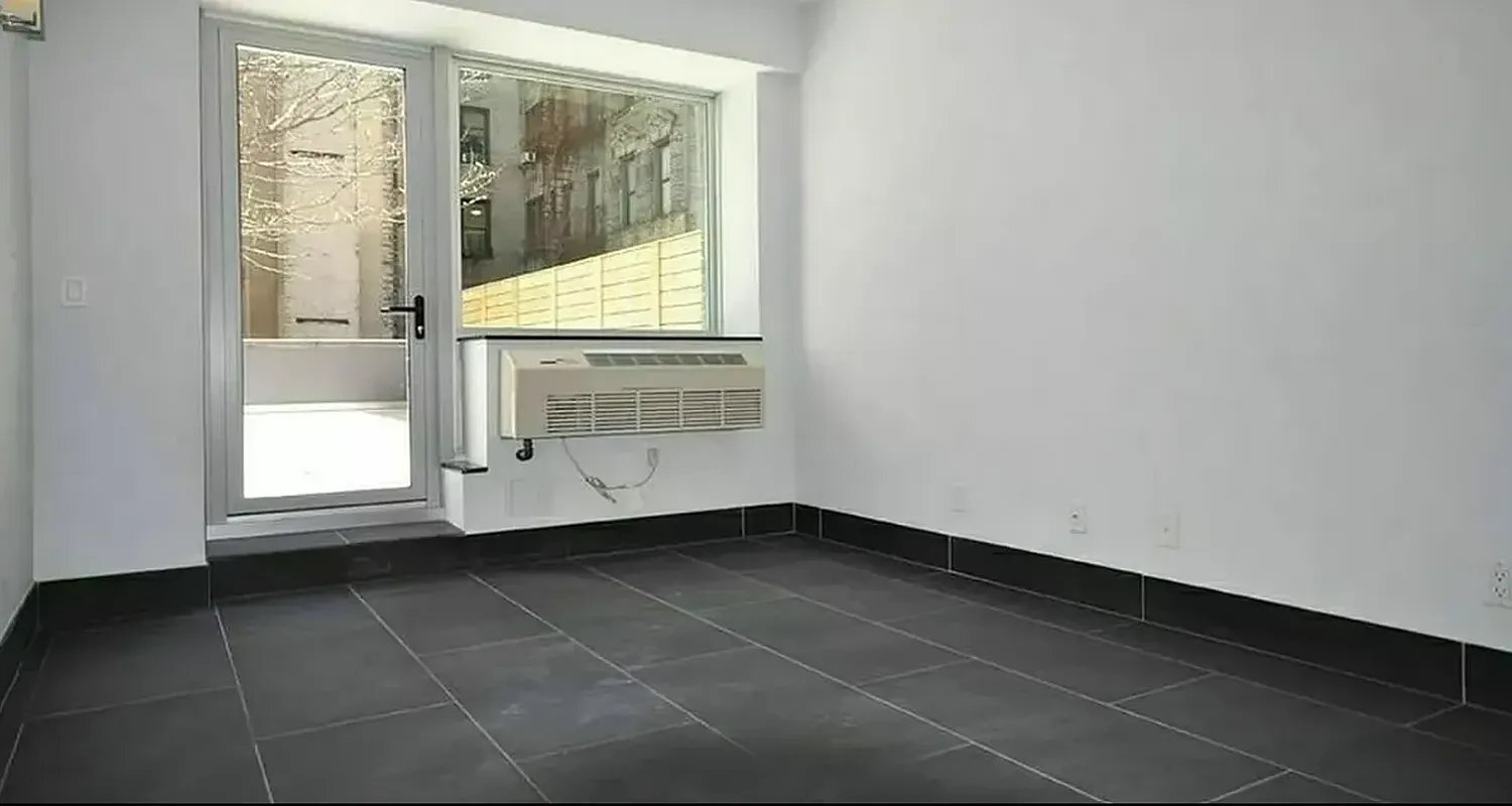 Building Photo - 164 Attorney St