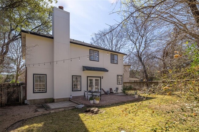 Building Photo - 2210 Parkland Cove