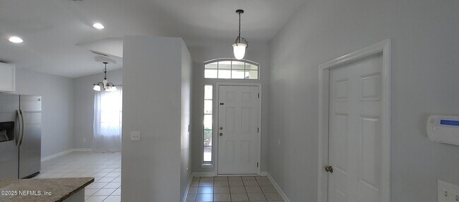 Building Photo - 1035 Beckingham Dr