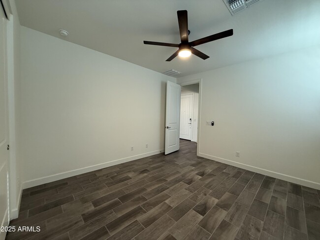 Building Photo - 17168 W Middlebury St