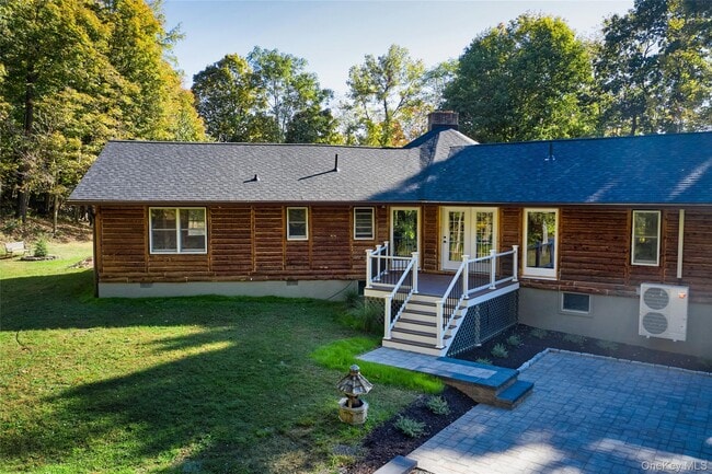 Building Photo - 568 Oak Summit Rd