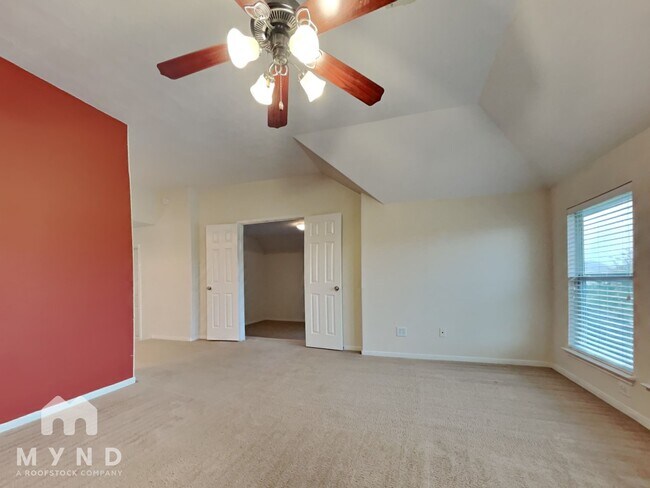 Building Photo - 17934 Barton Ridge Ln