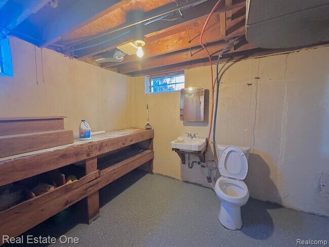 Building Photo - 29916 Brooklane St