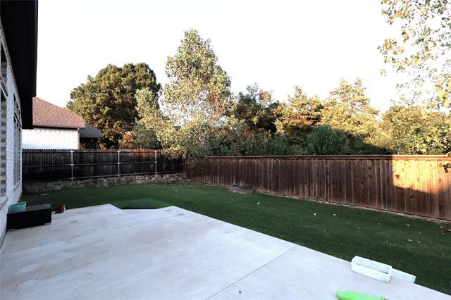 Building Photo - 1513 Laurel Cherry Ln